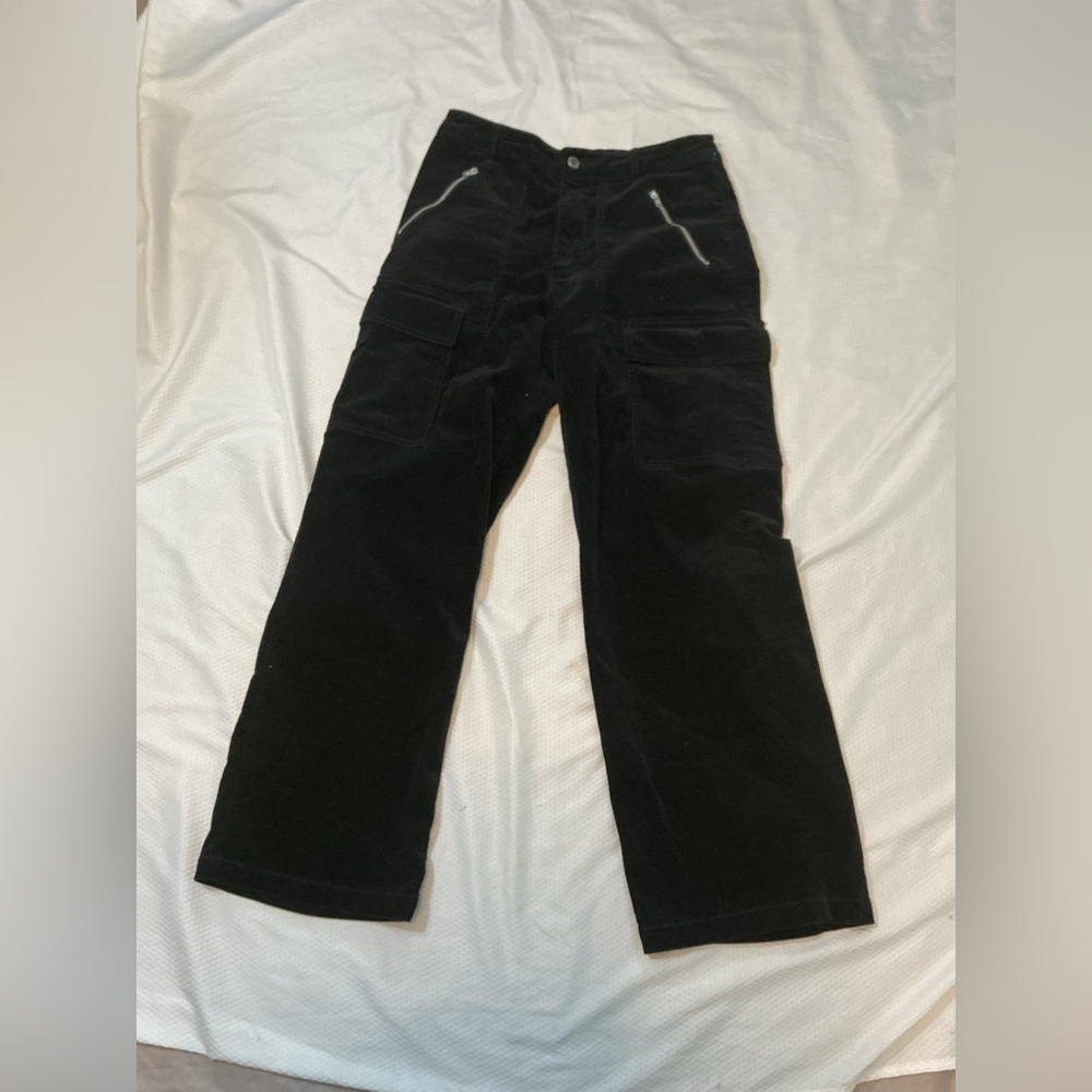 Universal Thread Black Men's Cargo Pants with Zip Pockets